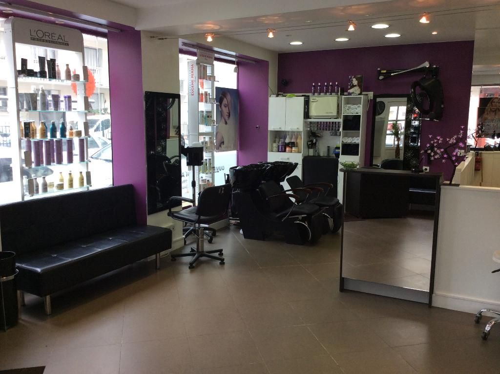 Katia Coiffure Clichy - Coiffeur (adresse, horaires, avis, menu, ouvert