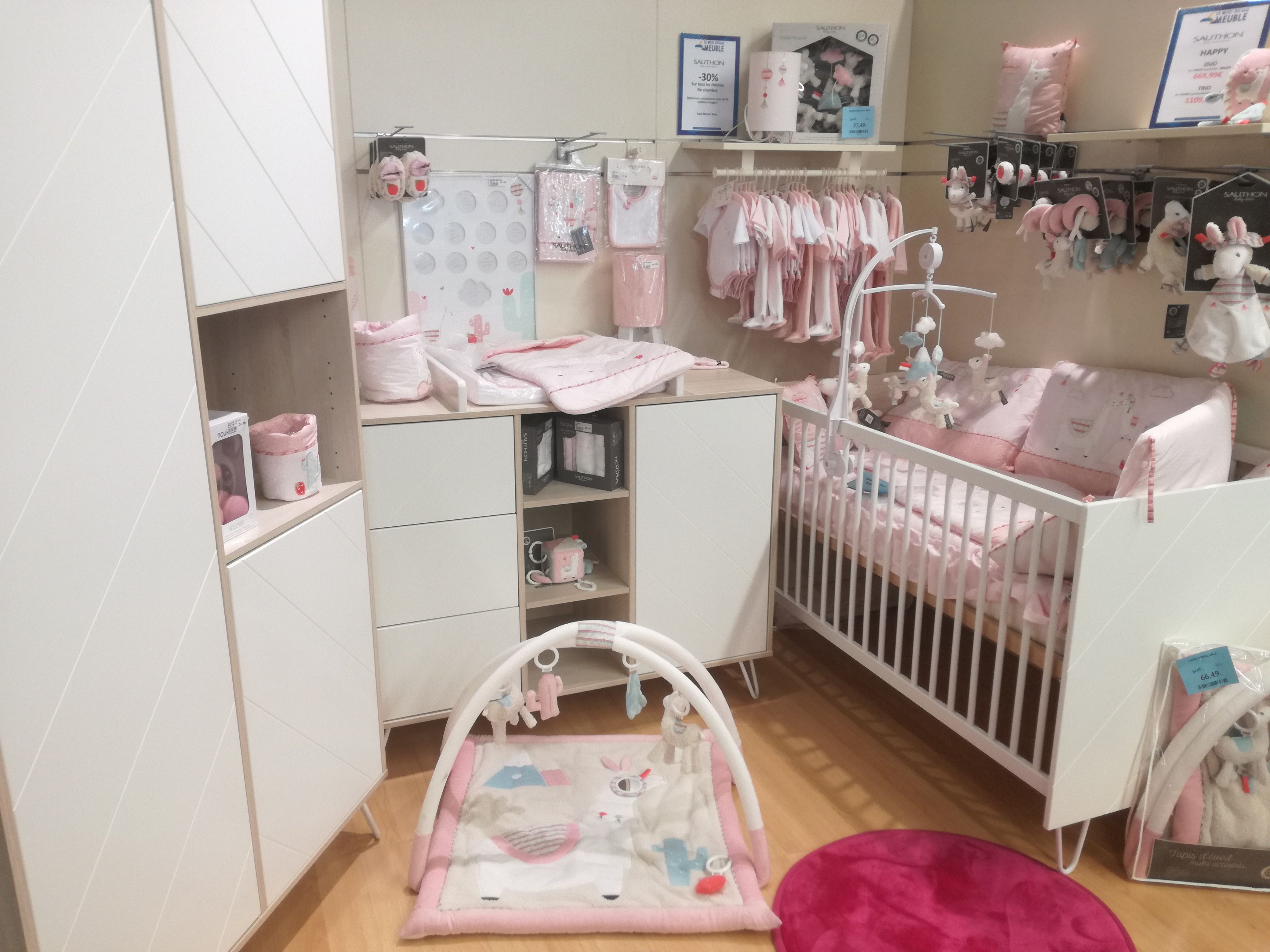 Autour De Bebe Viriat Magasins De Puericulture Adresse Avis