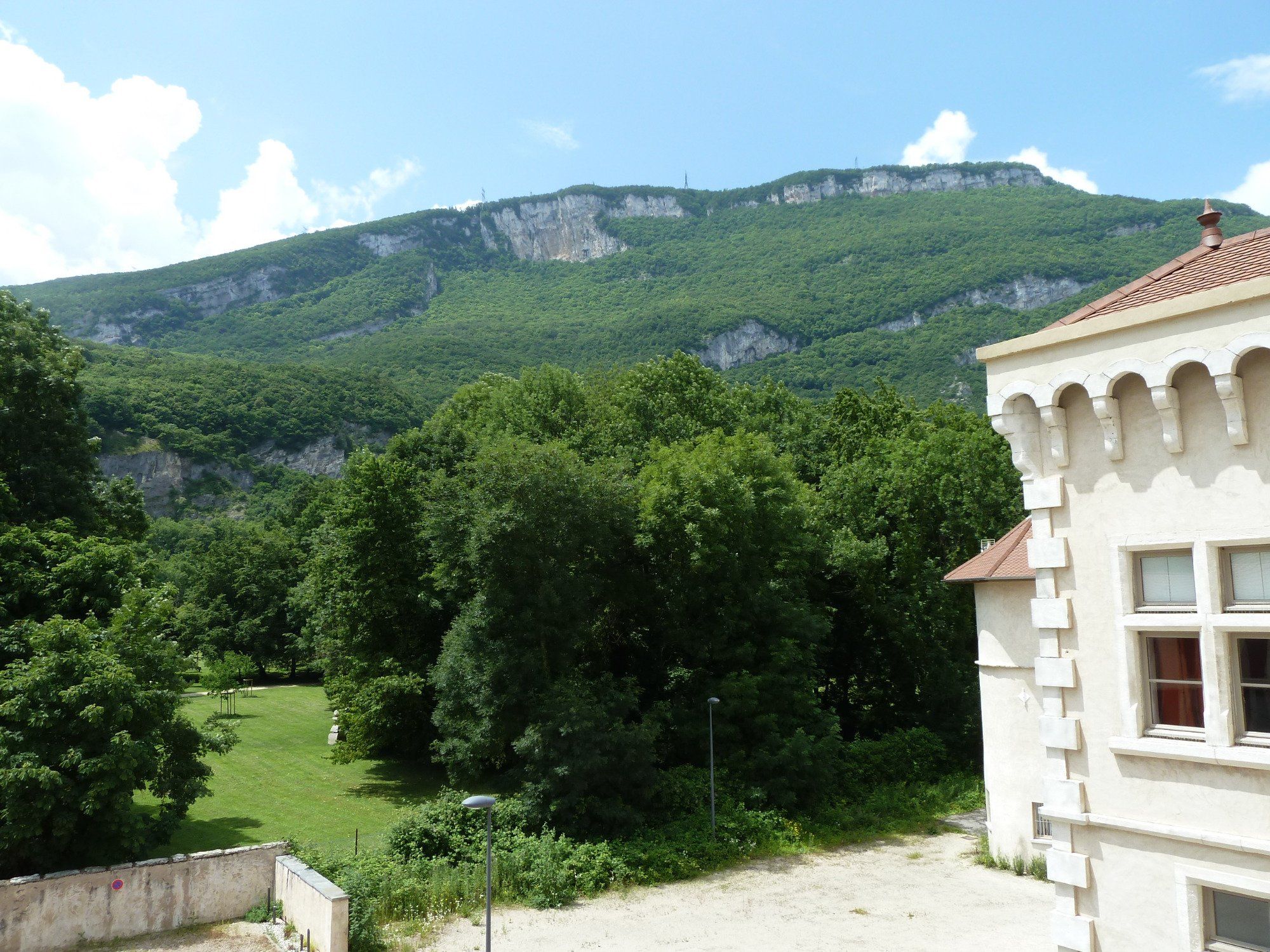 Photo d'illustration 4 sur 8