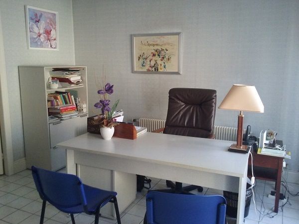 Photo d'illustration 1 sur 4
