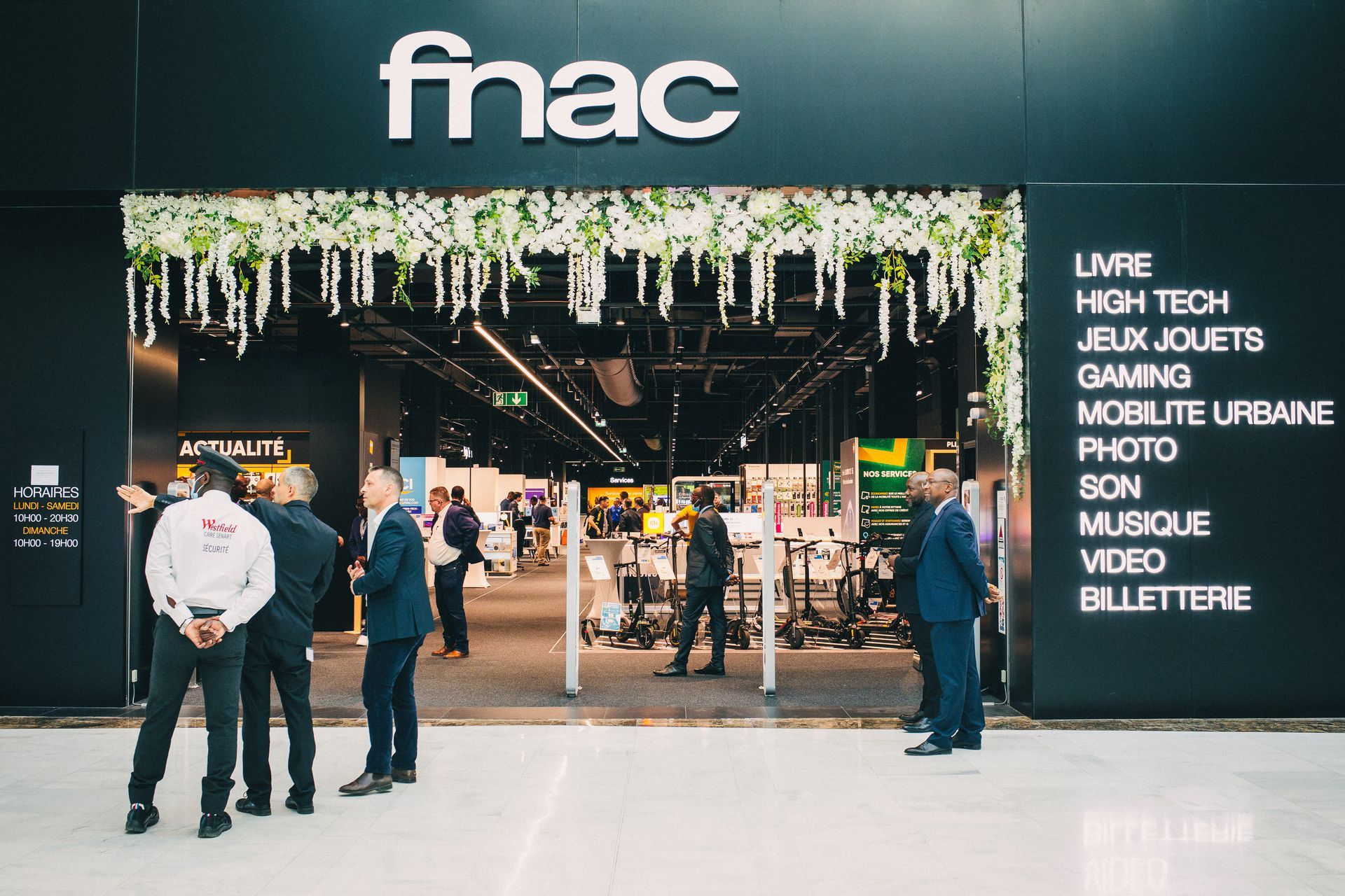 Fnac Lieusaint - Grand magasin (adresse, horaires, avis, ouvert le