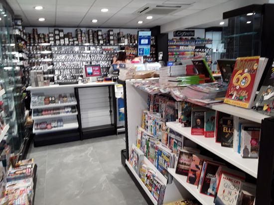 Tabac Presse des Arcades - Bureau de tabac, 5 Place de la Paix, 44800 Saint- Herblain (France) - Adresse, Horaire