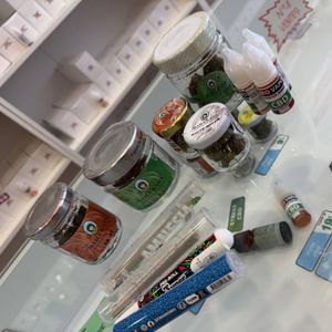 Neovapo : cigarette lectronique, e-liquide et CBD - Articles pour  vapoteurs, 4 pl St Sbastien, 58000 Nevers (France) - Adresse, Horaire