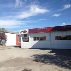 Logo M . B . A Menuiserie Bâtiment et Agencement