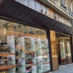 Magasins de cigarette électronique et vapostores à Orléans près de la  Maison de Jeanne d'Arc