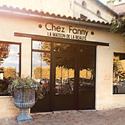 Logo Chez Fanny La Maison de la Beauté SARL