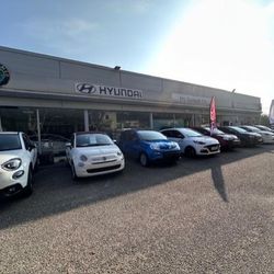 Logo Fiat,Gemelli Mobilité,automobiles Agents, concessionnaires, distributeurs